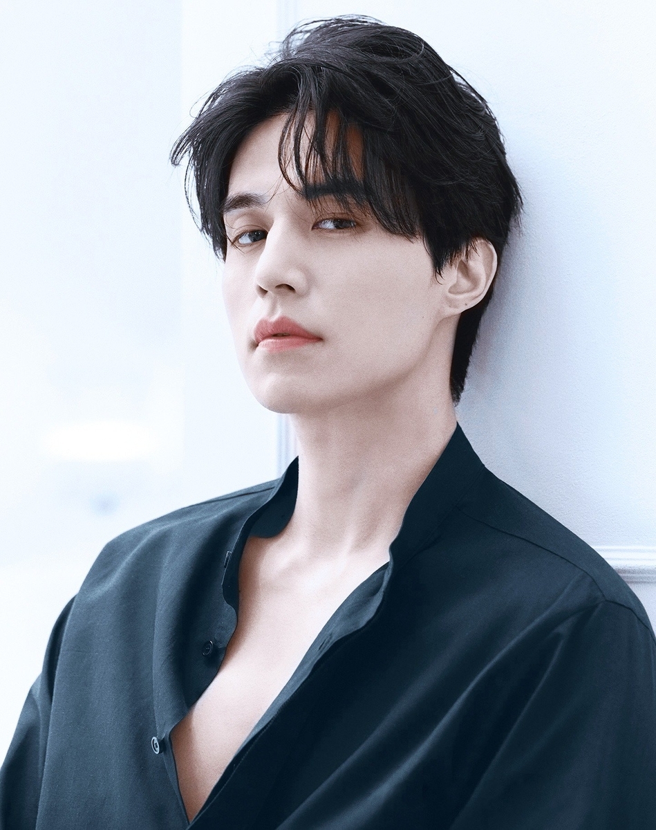 韓国 俳優 イドンウク サイン入りポスター タレントグッズ