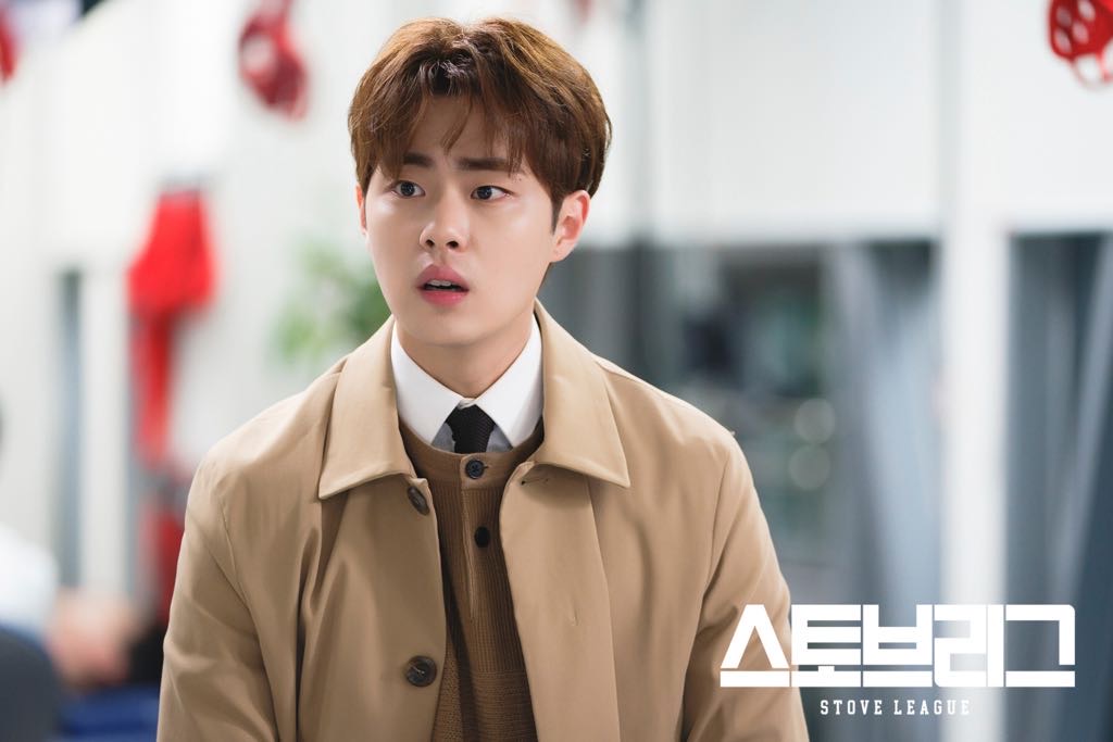 ドラマ  ストーブリーグ