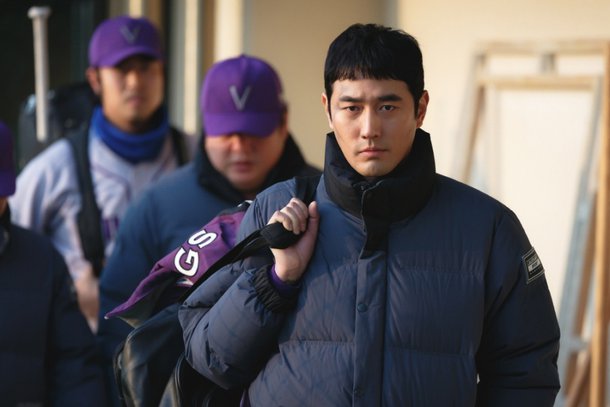 ドラマ  ストーブリーグ