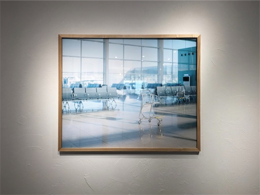 あおの景色の心地よさ。濱田英明さん 写真展「DISTANT DRUMS