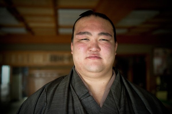 速報 稀勢の里 ついに幕内初優勝 その歓喜に涙みせる ネットの反応まとめてみた 大学生よ 意識高くあれ