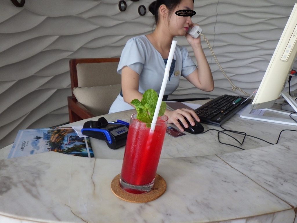 f:id:onemanwanderer:20180523200928j:plain f:id:onemanwanderer:20180523200928j:plain