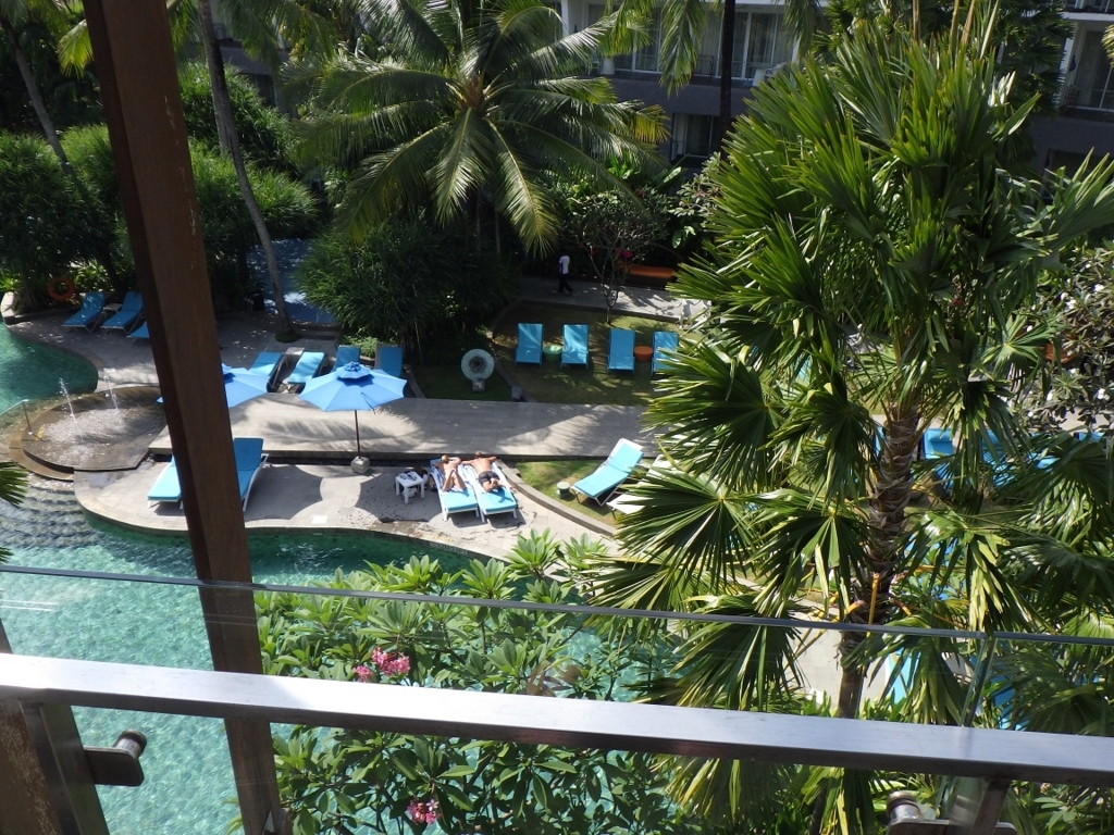 f:id:onemanwanderer:20180524065601j:plain f:id:onemanwanderer:20180524065601j:plain