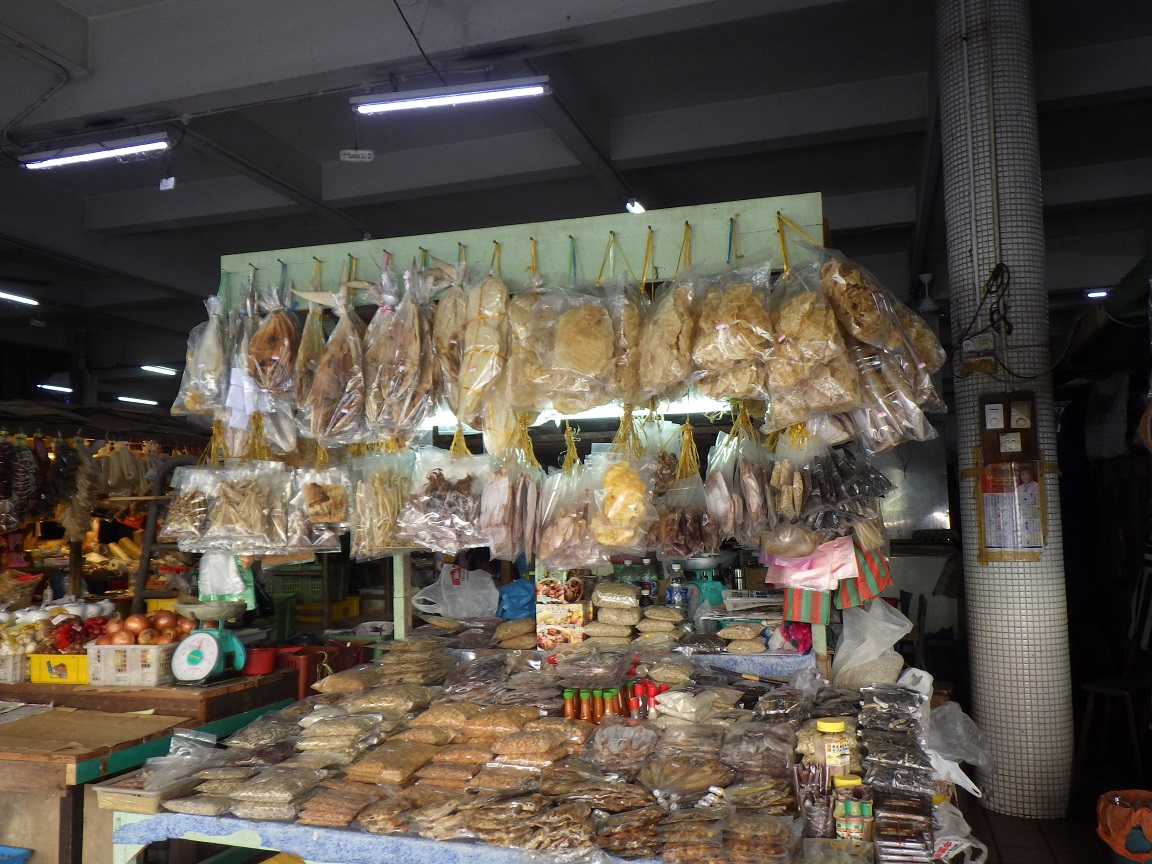 f:id:onemanwanderer:20190430222121j:plain f:id:onemanwanderer:20190430222121j:plain