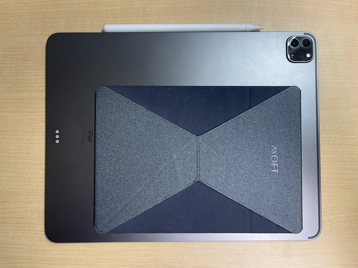 iPad Proのデザインを邪魔しないMOFT - エンジニアの暇つぶし