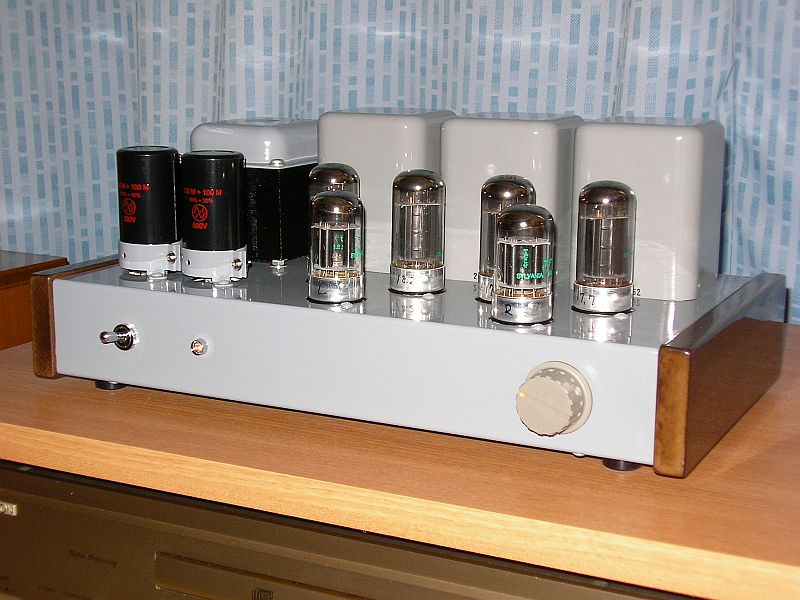 真空管アンプを何台所有していますか？ - おんにょの真空管オーディオ