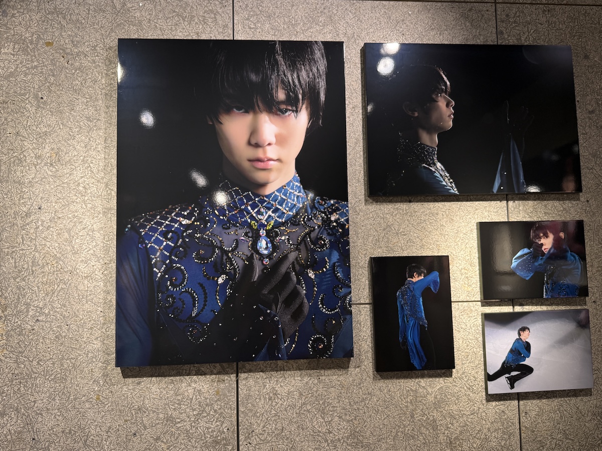 羽生結弦選手の衣装＆写真展を東京タワーでレポート『Couture on Ice
