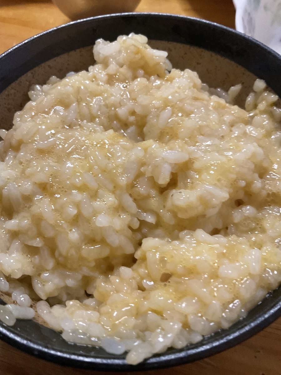 "ご飯、卵、醤油を混ぜ完成した写真"