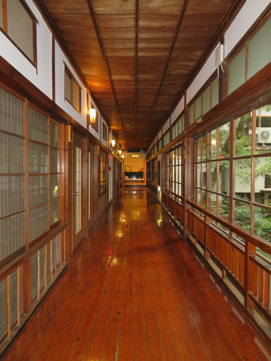 熊本県南部 人吉温泉 人吉旅館 さん 回想録 復興を願って 温泉巡り一人旅の楽しみは