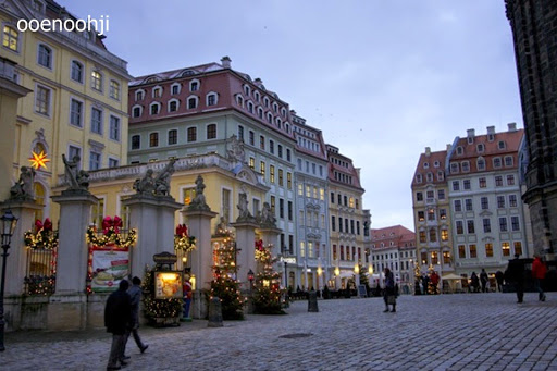 ドレスデン・クリスマスマーケットの風景
