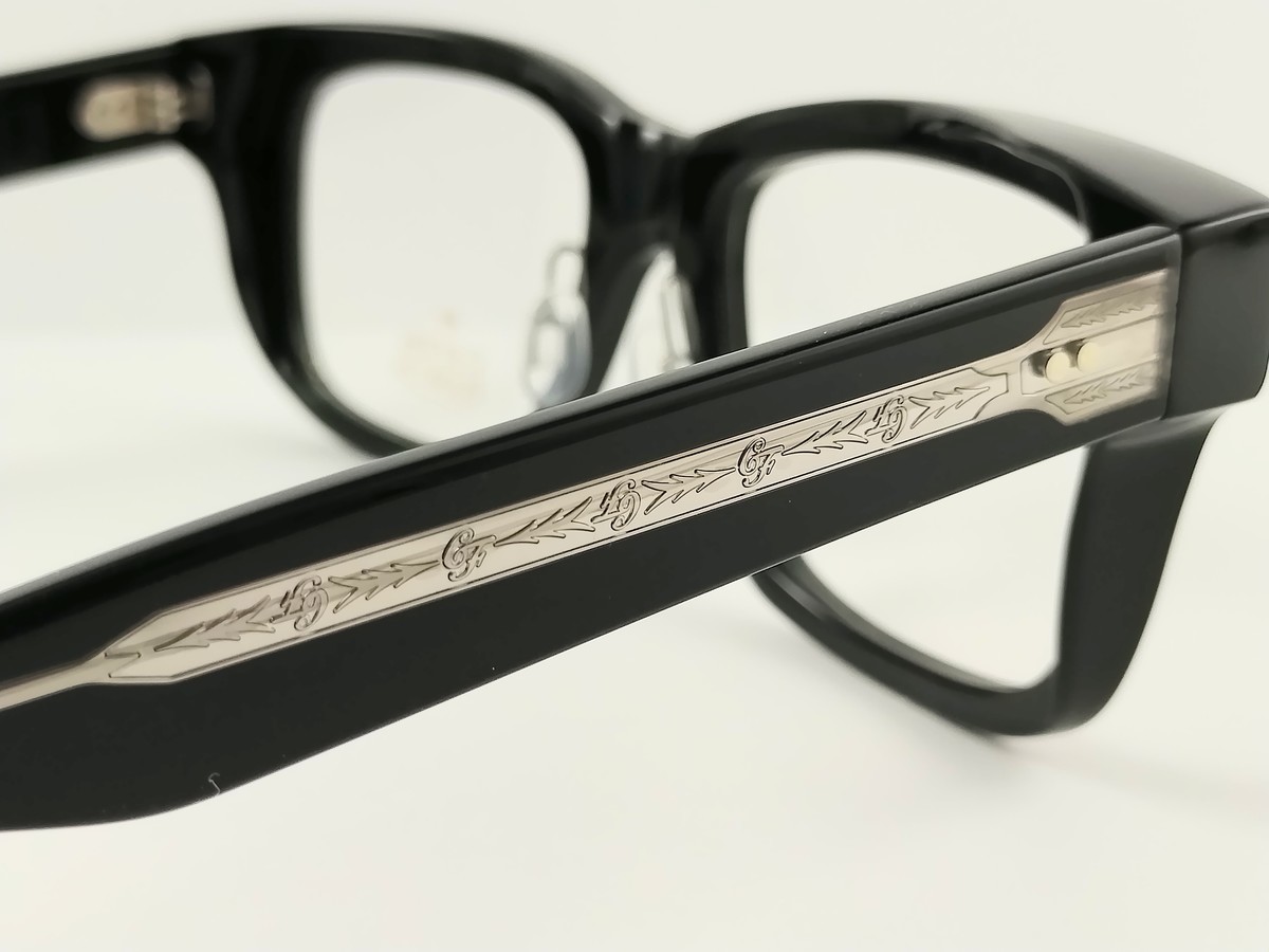 存在感たっぷりの CLAYTON FRANKLIN CF-775 - oogley raconter 