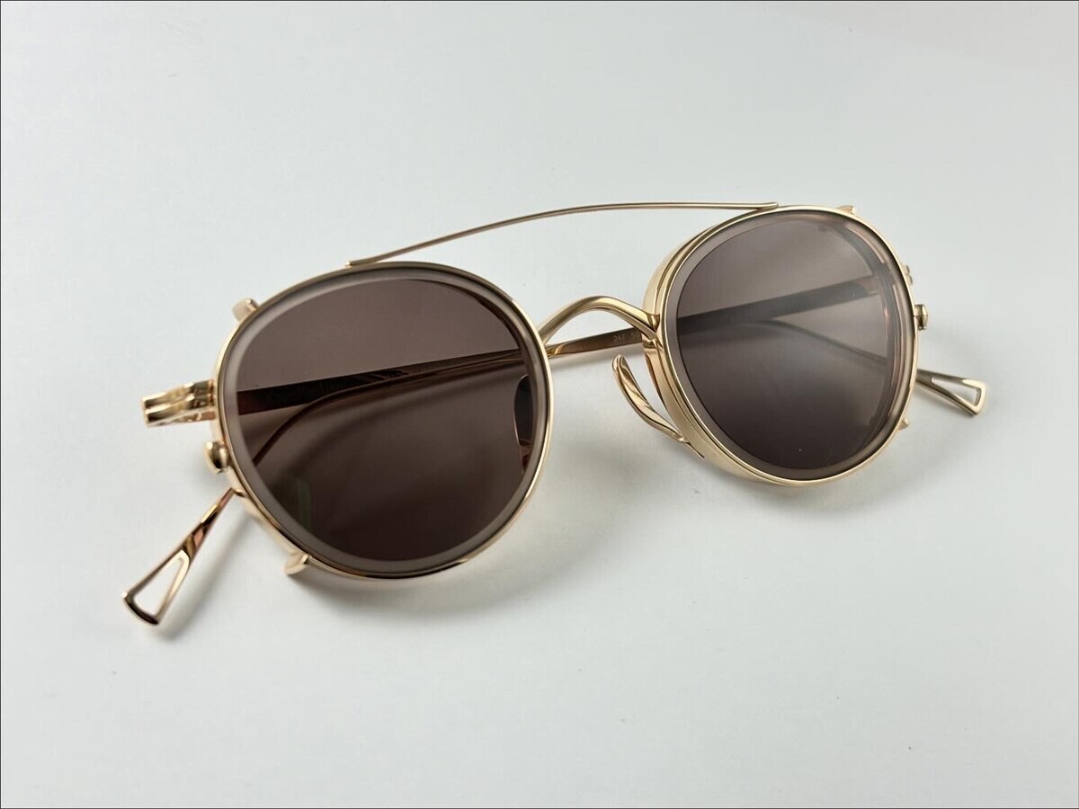 ひとつぶで二度美味しい、KameManNenのKMN-113 - oogley raconter