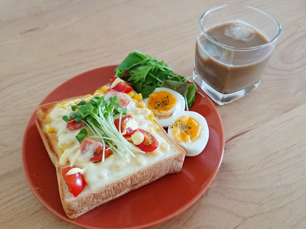 f:id:oomametomame:20190523121841j:plain マヨコーントースト