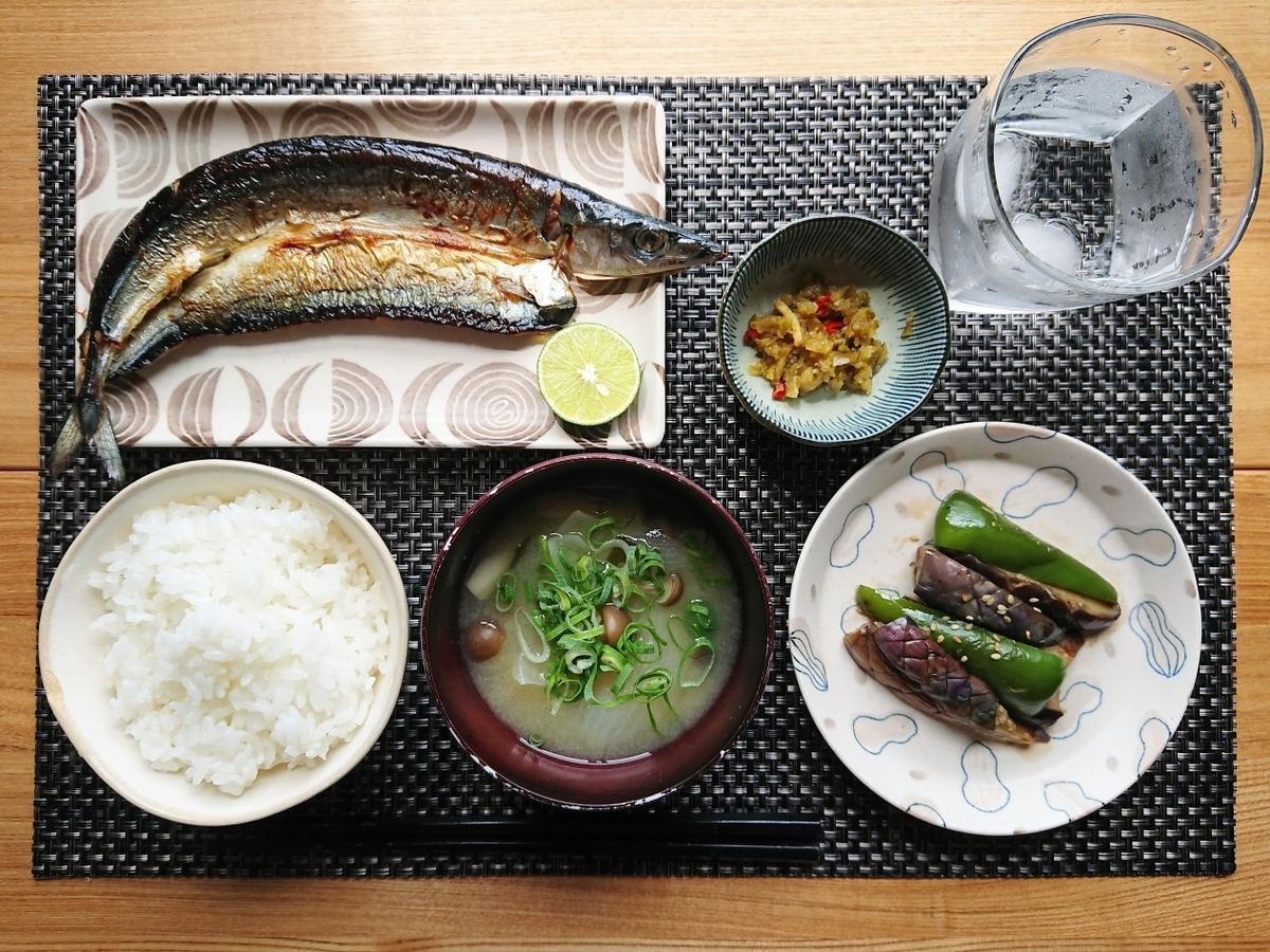 秋刀魚定食ごはん