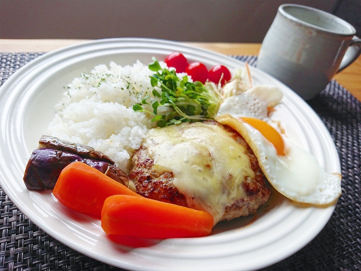 ハンバーグプレート