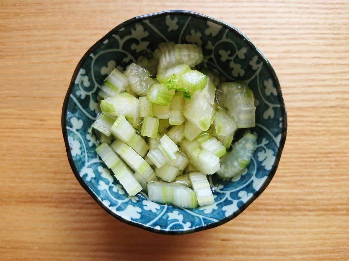 セロリレシピ 普段のマカロニサラダに飽きたら作って欲しいワンランク上のマカロニサラダ おうちごはんストーリー