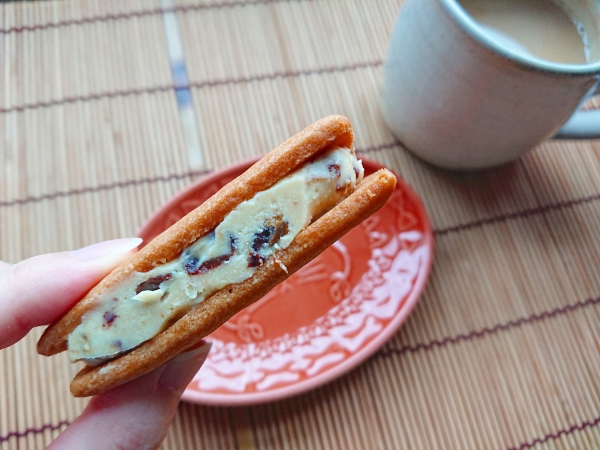 コーヒーとバターサンド