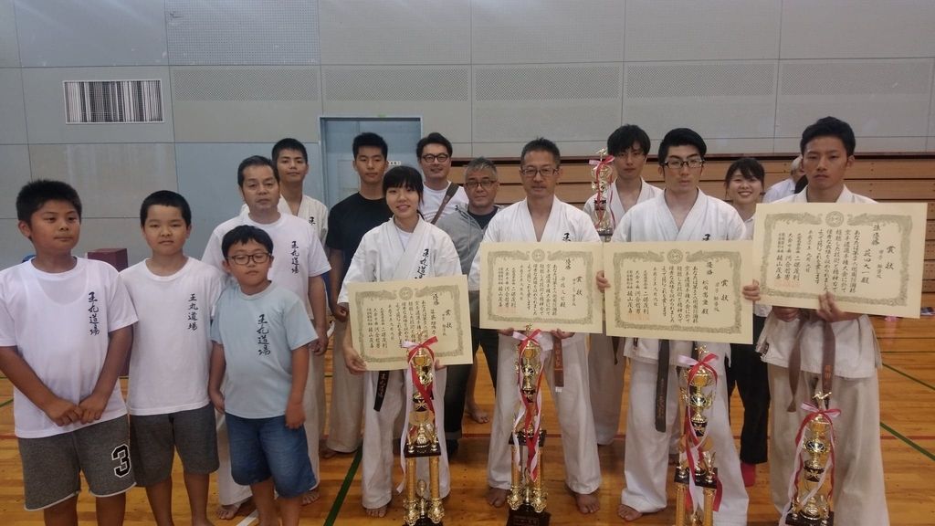 f:id:oomaruyoshiihro:20180910092745j:plain f:id:oomaruyoshiihro:20180910092745j:plain