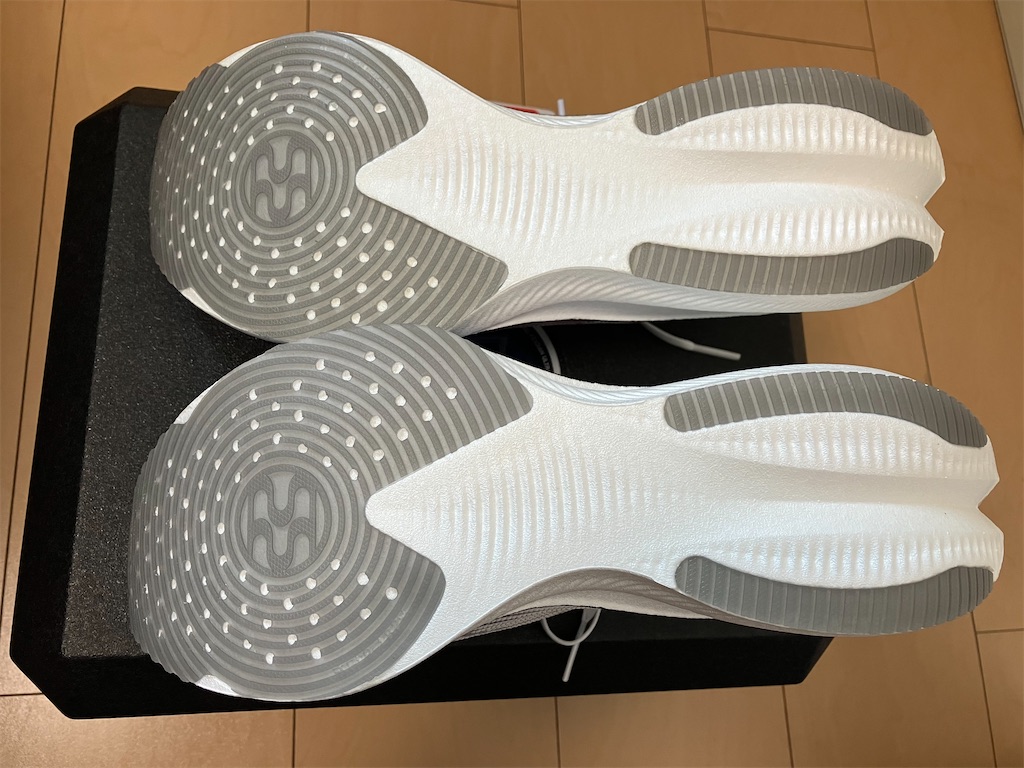 リーニン飛電3ウルトラを購入！【LI-NING 飞电3 ULTRA