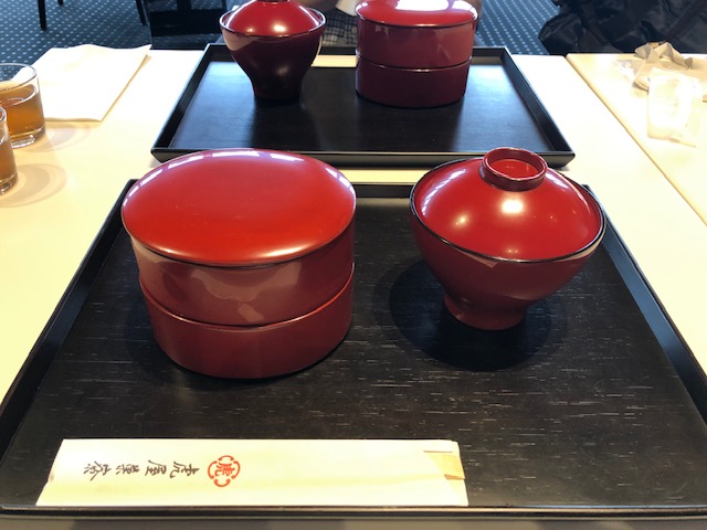 とらや赤坂店　煎り青大豆ご飯