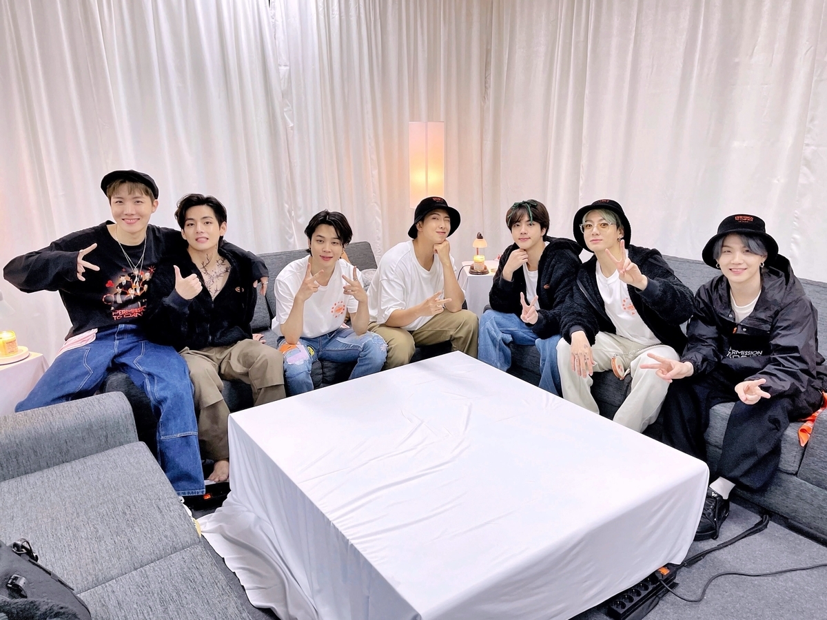 BTS PERMISSION TO DANCE ON STAGE - Happy Together☆