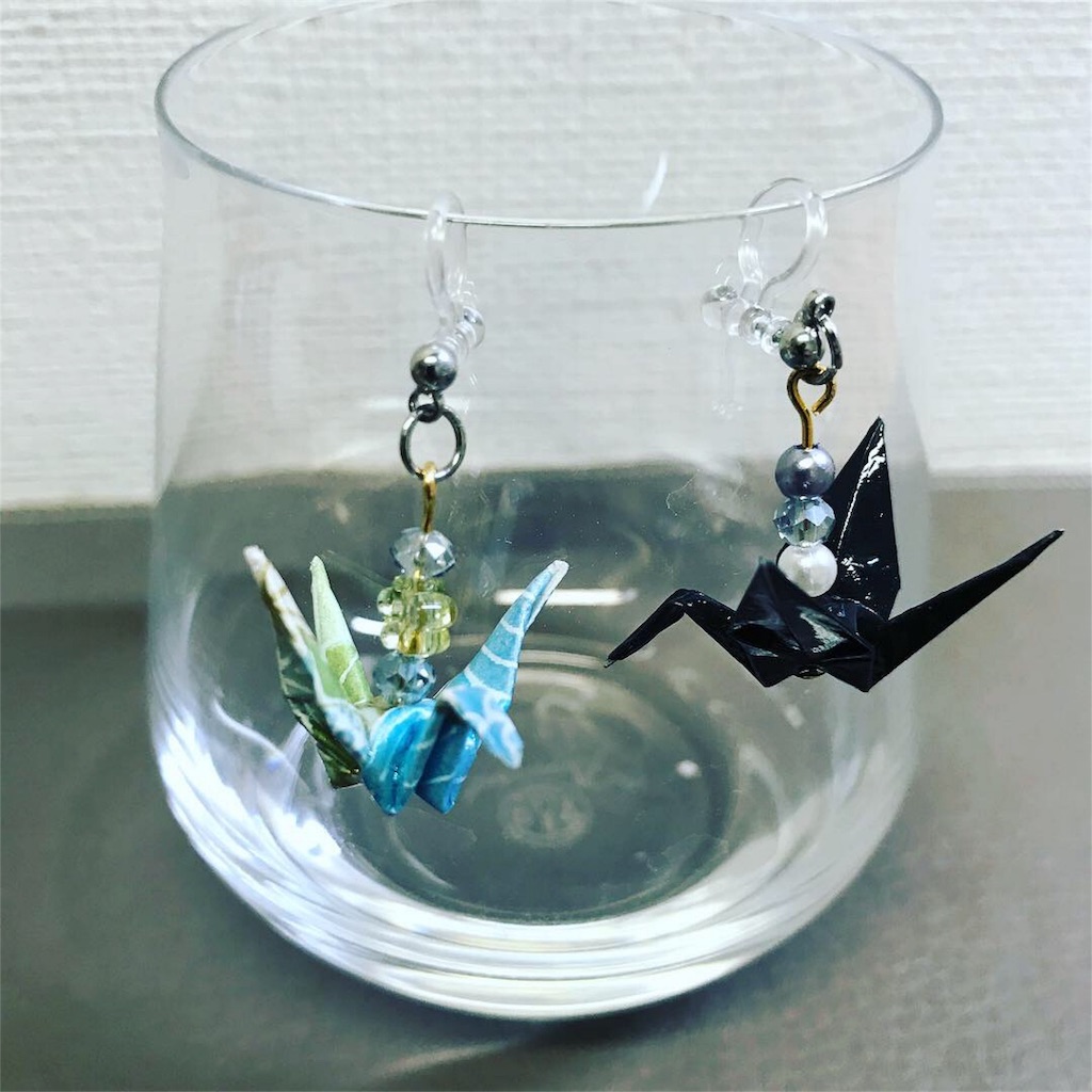 折り鶴イヤリング おりょ工房