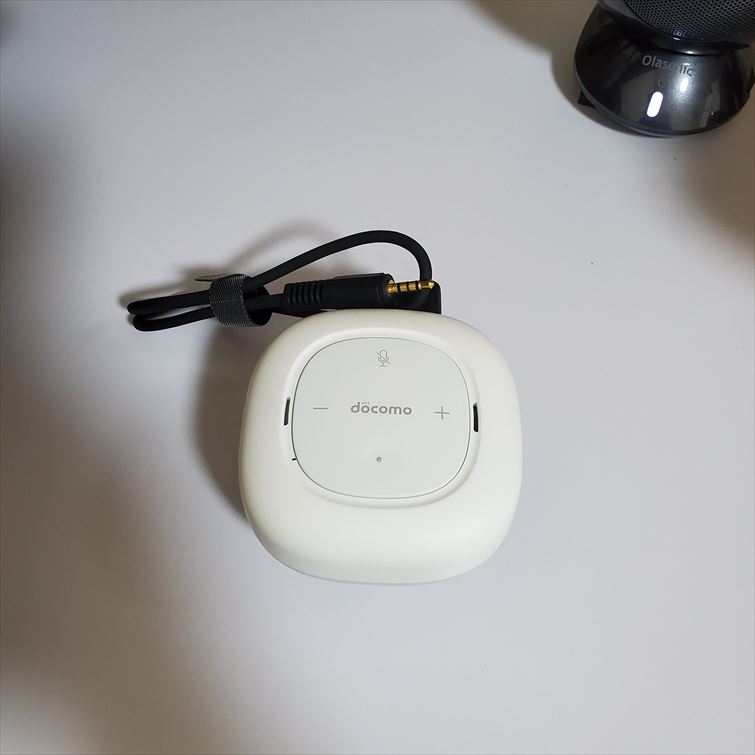 手持ちのヘッドホンをMEE audioの「ClearSpeak」でヘッドセット