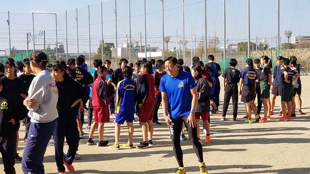 11月14日 土 練習会の様子 咲くやこの花中学校 大阪市内を中心とした小学生陸上クラブ 大阪スプリントのブログ