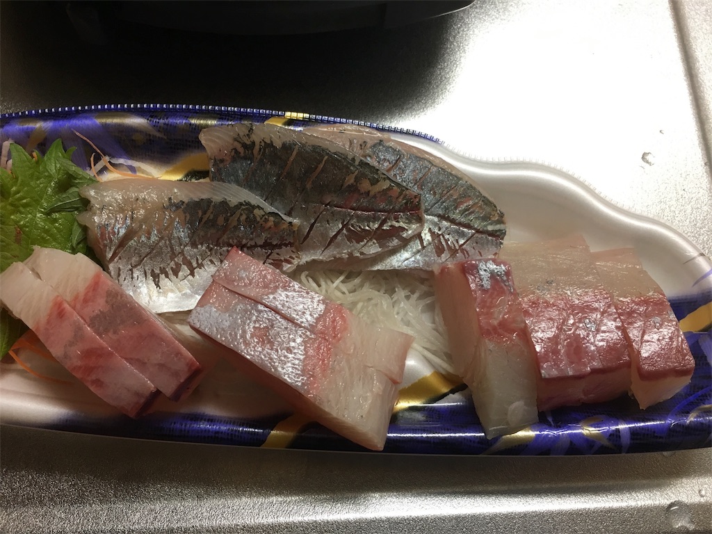 無角和牛と宮崎県産交雑牛を食べ比べwith天然ヒラマサと天然カンパチの刺身味比べ 日本酒好きのおっちゃんが何か言うとるわ W