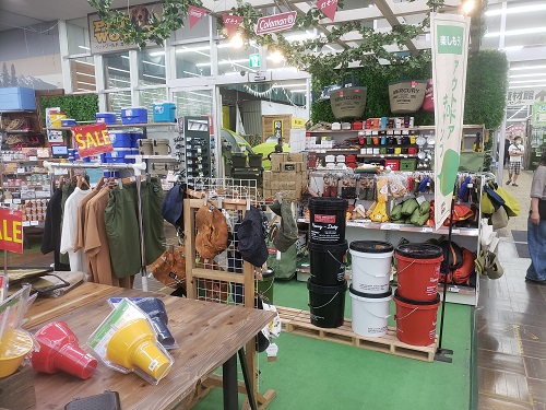 ジョイフル本田nt店 アウトドア売り場 おやじソロキャンプ バイクと焚き火とウィスキー