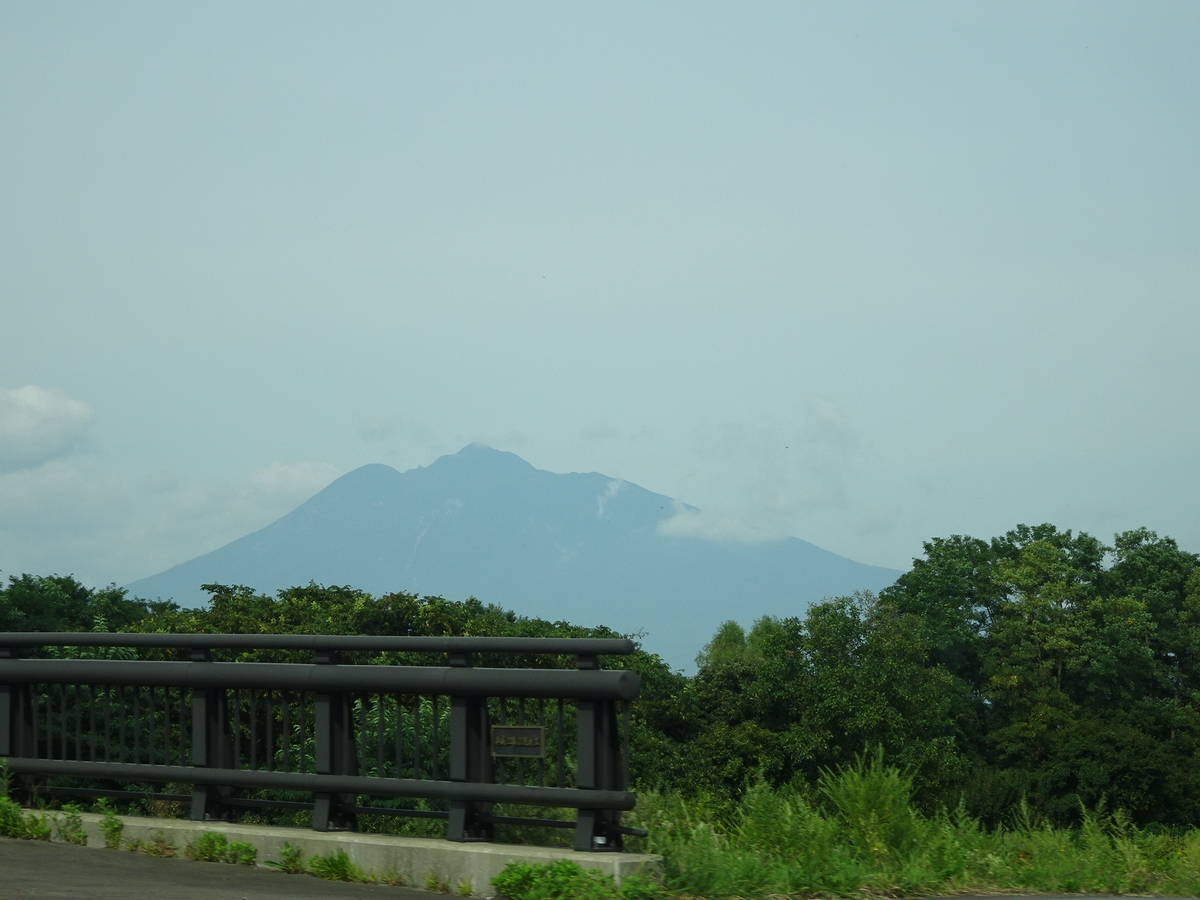観光地をお散歩～青森県 岩木山登り～ - おさんぽわんこの旅の