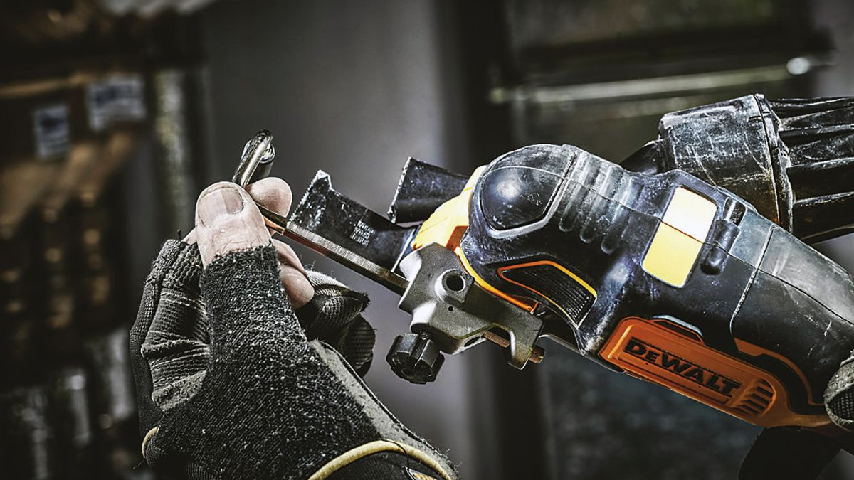Oscillating Tool Tips and Tricks How Can You Use it Efficiently