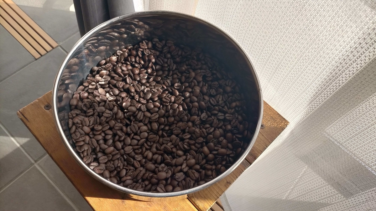 コーヒー豆排出