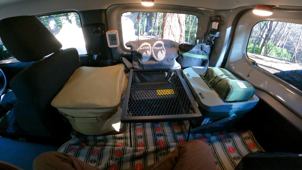 新型ジムニー 車中泊空間をチョット拡げる スペースボード 売ってないならlet Sお手軽diy 旅するジムニー64life