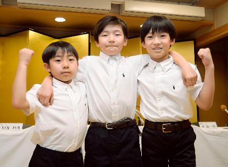 17祇園祭 今年のお稚児さん決定 川崎機械工業のご子息です 京都てっぱん日記