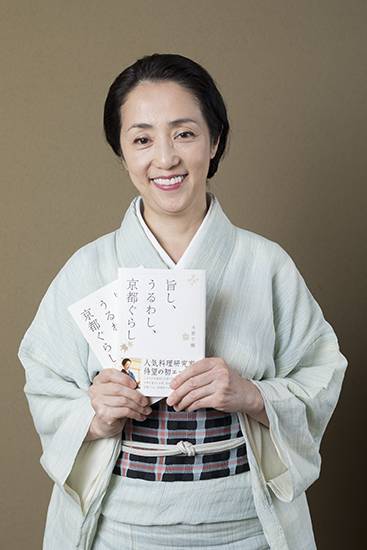 はんなり美人で毒舌 料理研究家の大原千鶴さん 高級料理旅館 美山荘 のお嬢さんです 京都てっぱん日記