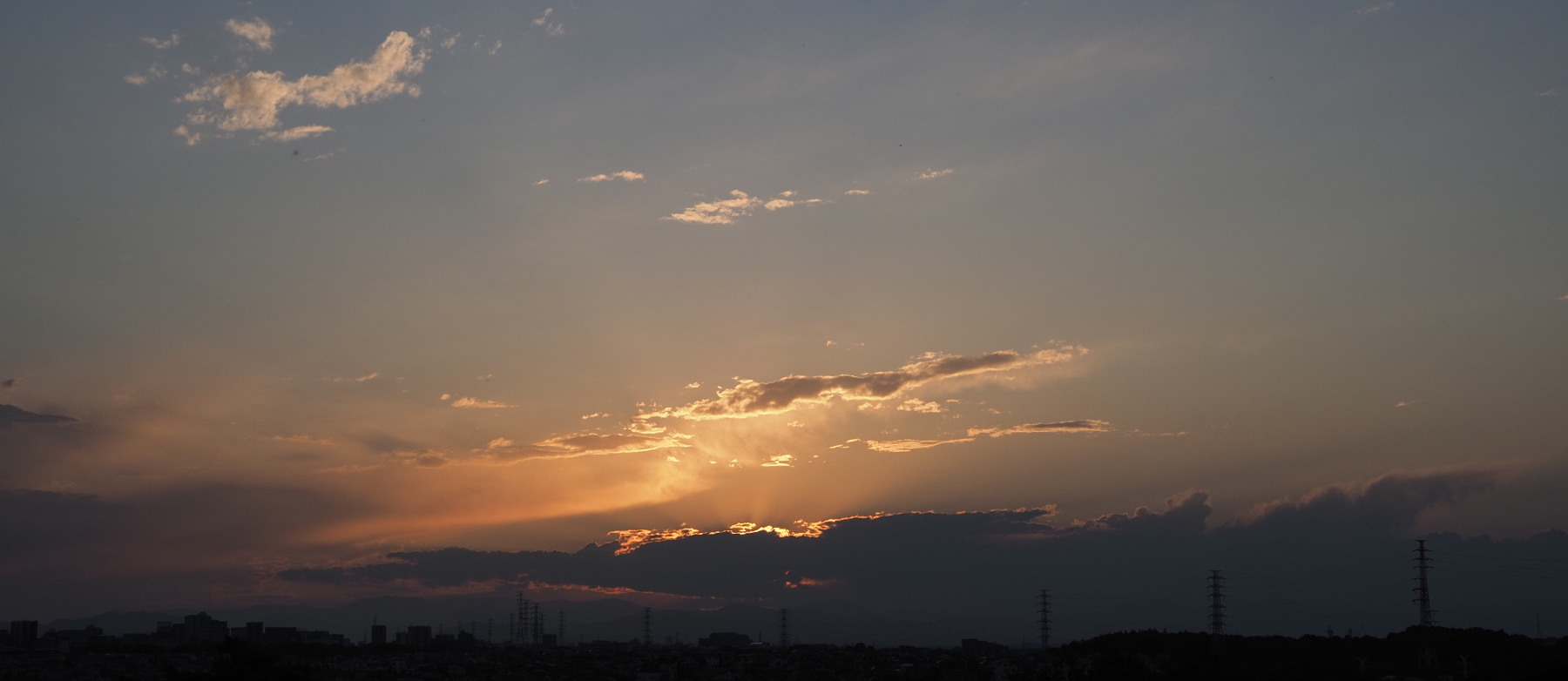 f:id:otaku4160:20200529233526j:plain f:id:otaku4160:20200529233526j:plain