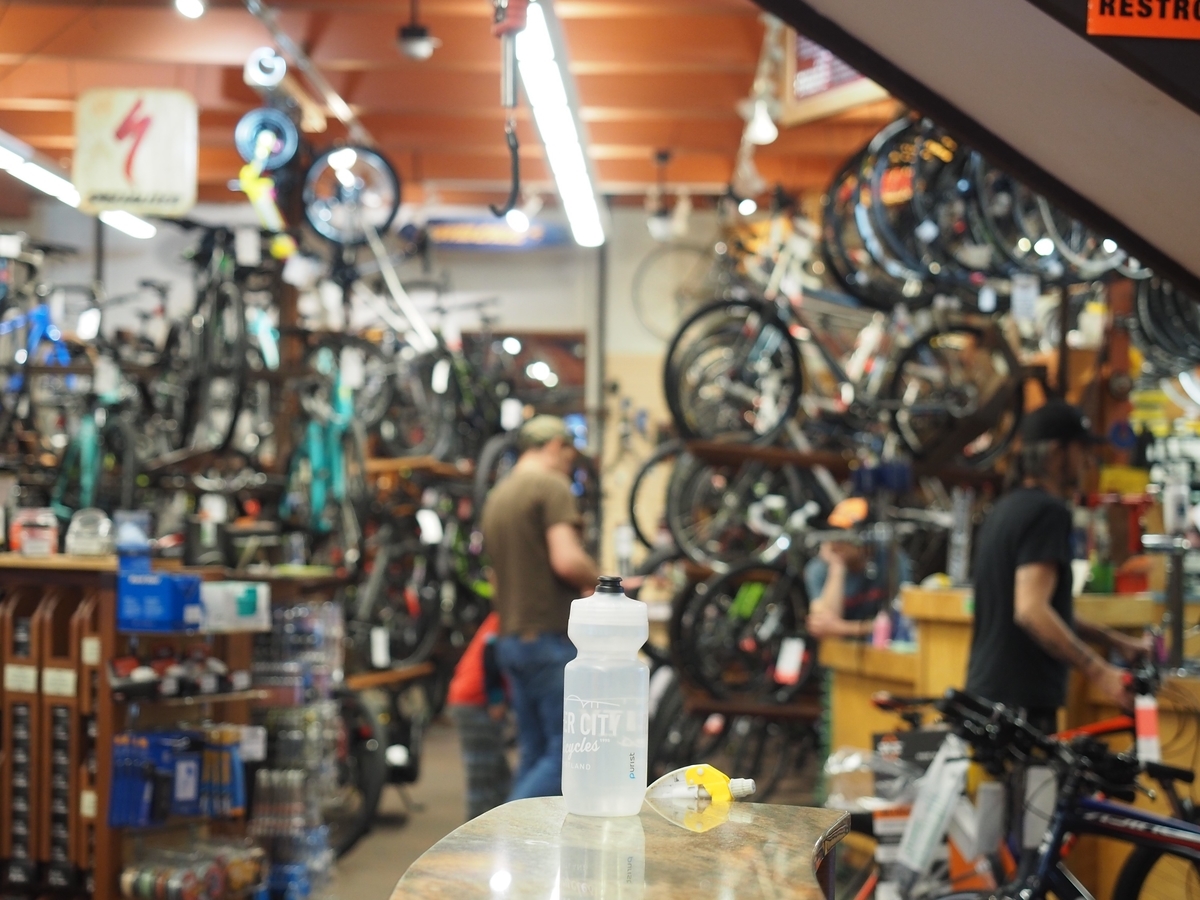ポートランドの自転車用品店: River City Bicycles - otakuhouse