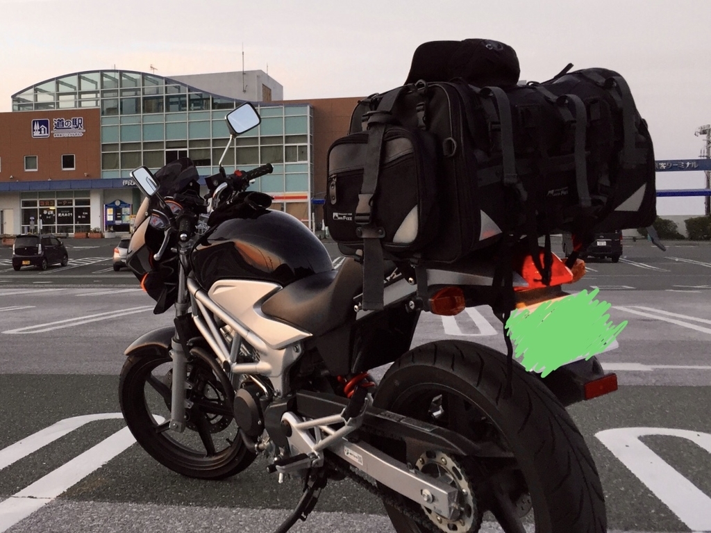 Gsx S750の積載性 Gsx S750とvtr Fi 乗りのブログ たまに犬