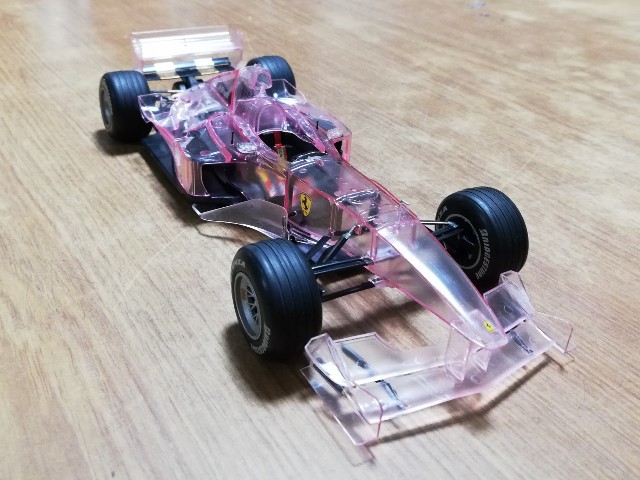 限定1個 タミヤ 1/20 フルビューフェラーリF1-2000 未組立プラモデル Amazon | 1/20 フルビューフェラーリF1-2000 | プラモデル 通販