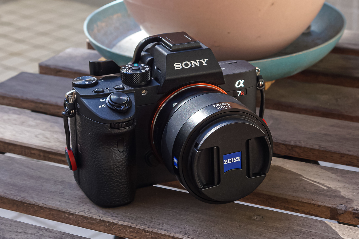 Touit 32mm F1.8 購入レビュー Carl Zeissというレンズの魔物 - オトと