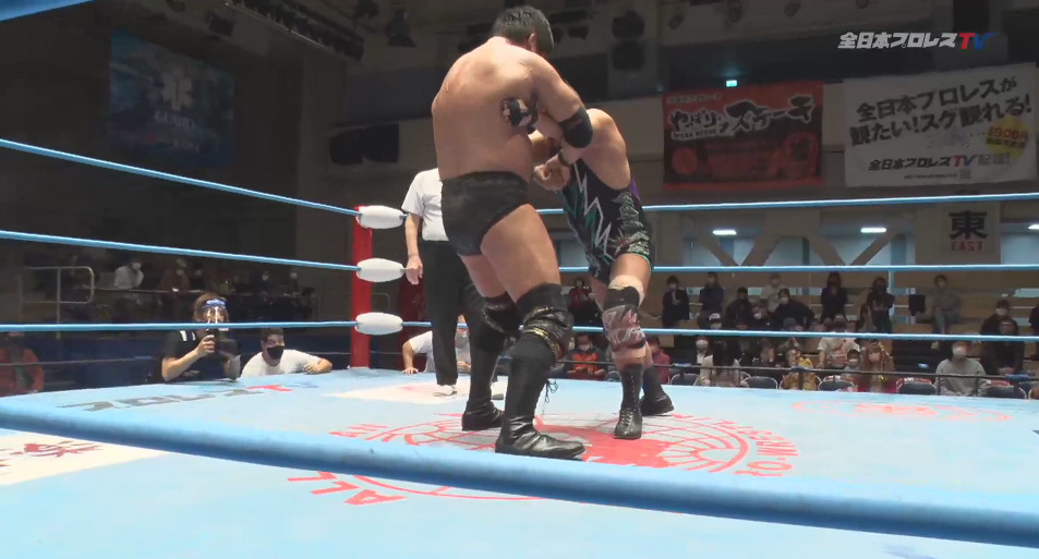 芸能人愛用 俺たちの新日本プロレス 泣けるプロレス 3枚組 スポーツ フィットネス Www Fonsti Org