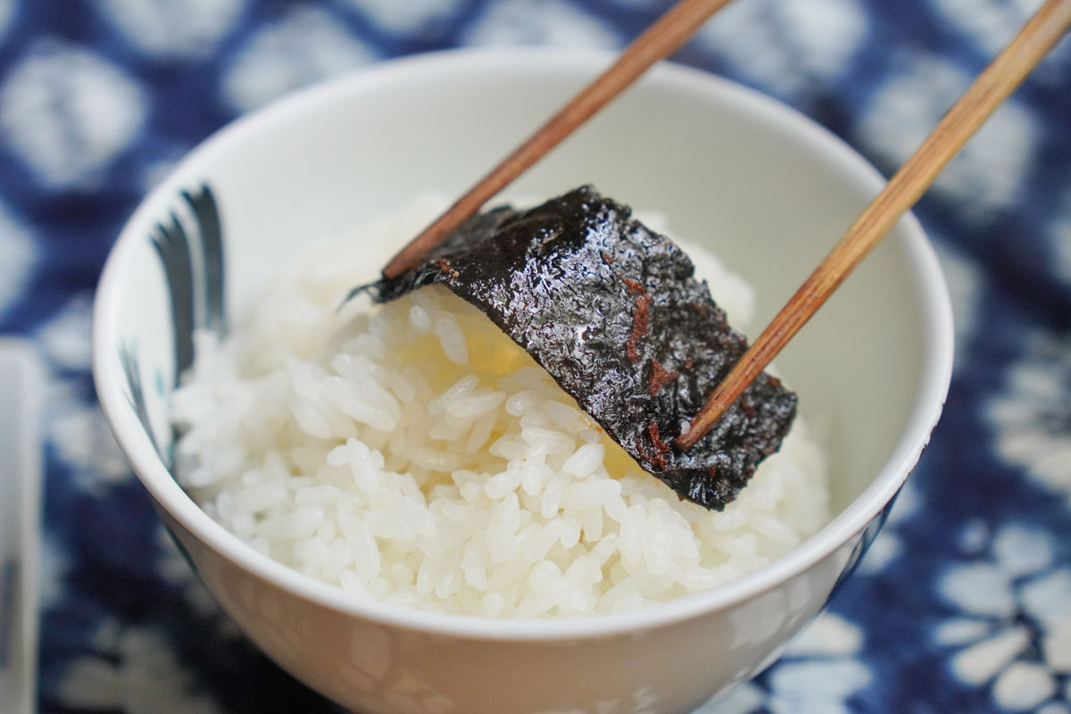 味付け海苔」をフライパンで安く手作りする。ご飯やお酒のおともに食べ 