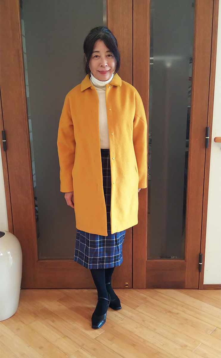 子どもっぽく見えるコーデ