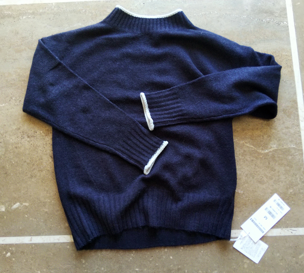 ウール混フラッフィー・配色ラインセーター