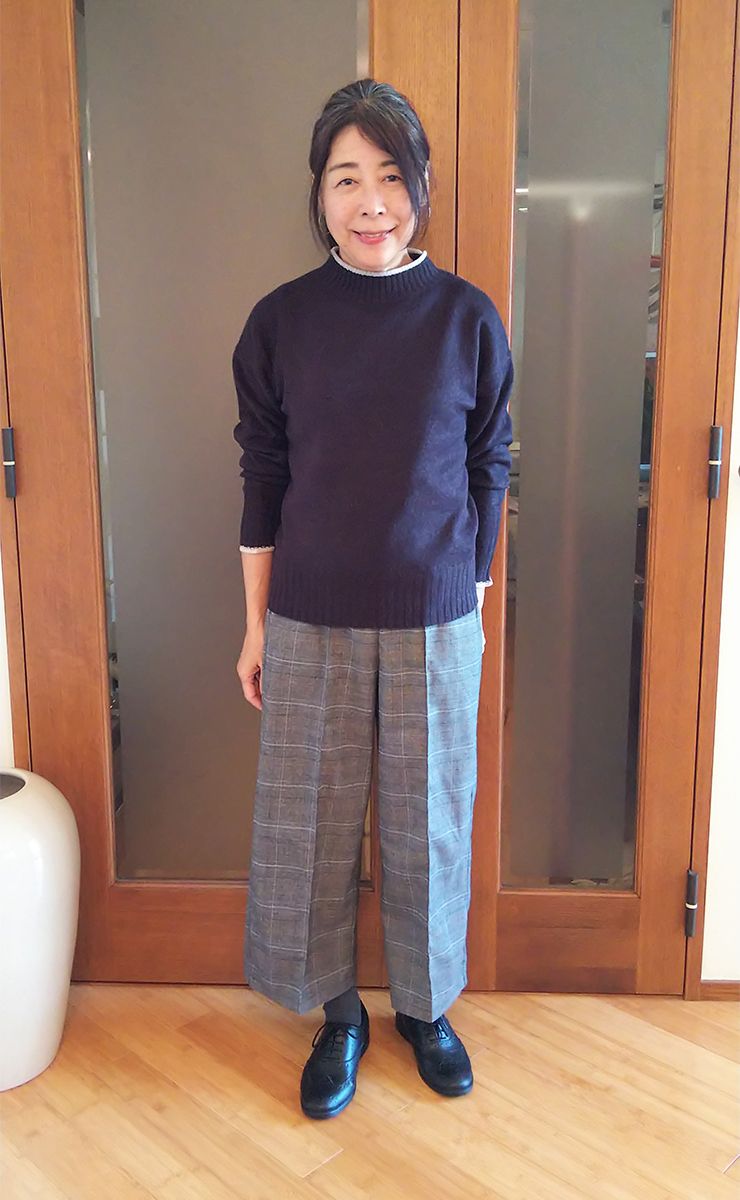 ウールタッチ・ワイドクロップドパンツ