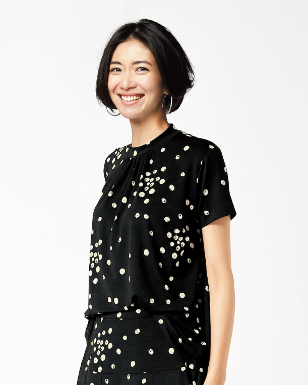 スタンドギャザー半袖