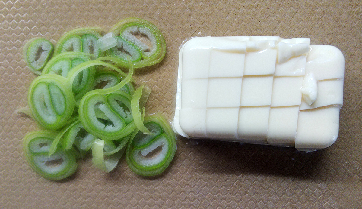 ネギと豆腐