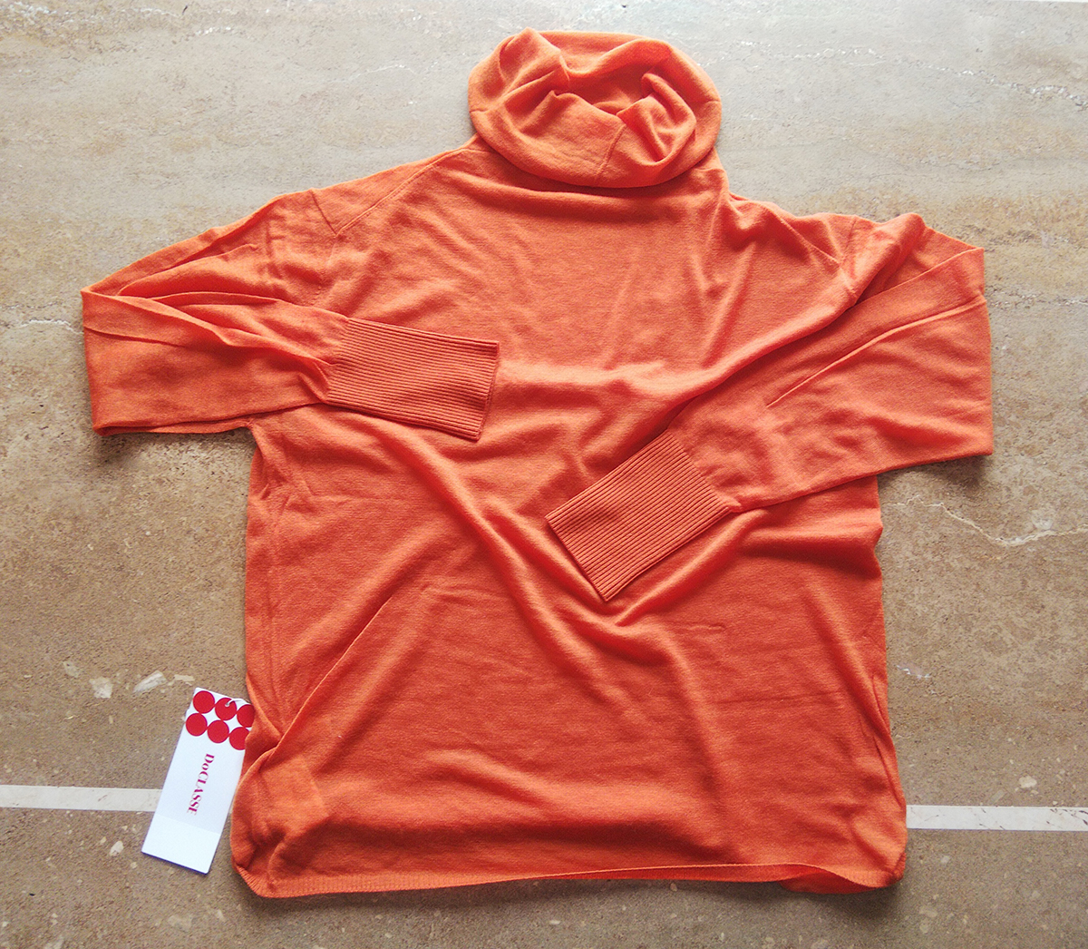 エアリーウール・タートルネック