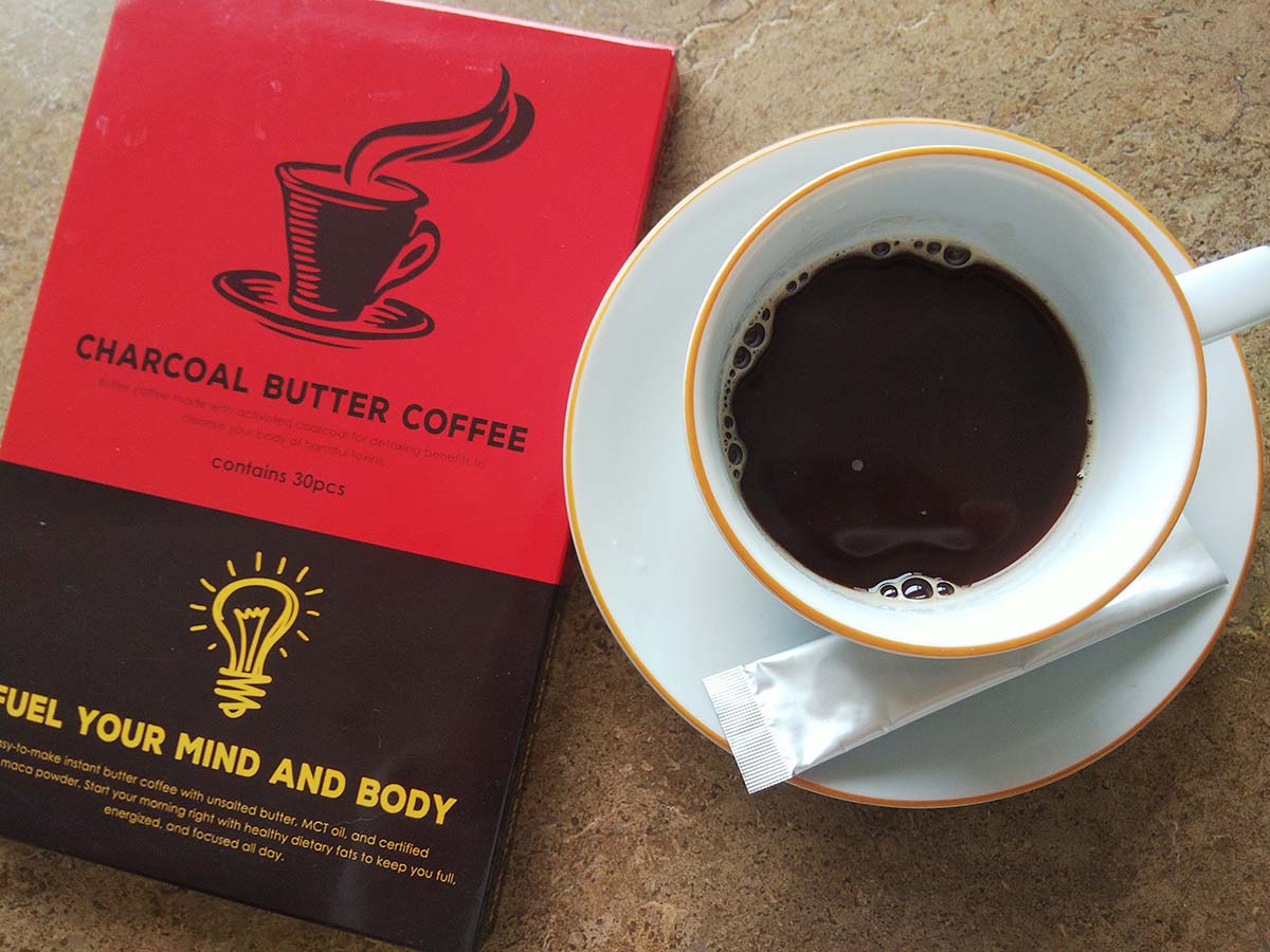 チャコールバターコーヒー